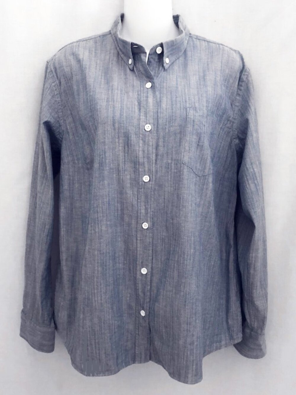 Stock Mfg Blue Chambray Cotton Shirt Women's XL Long Sleeves